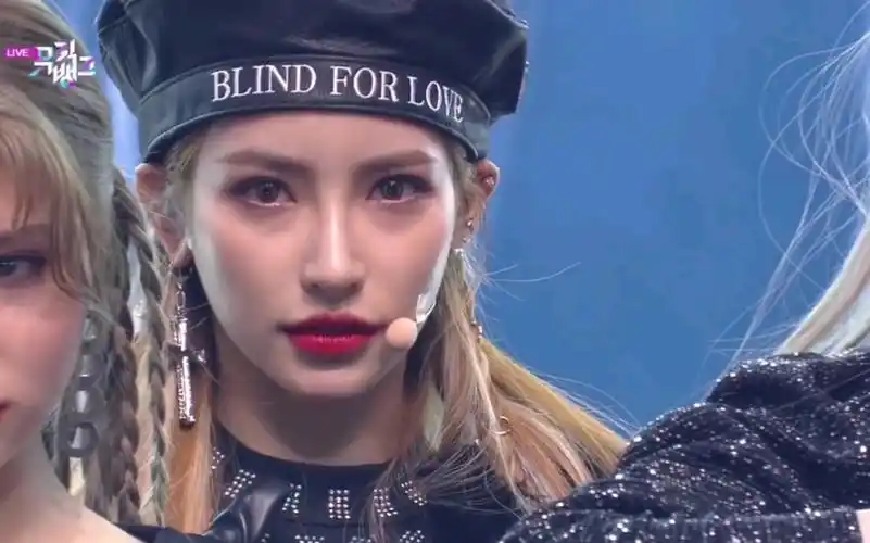 【处处吻】ans-bian碧安视频混剪/总有一些人你看着就喜欢