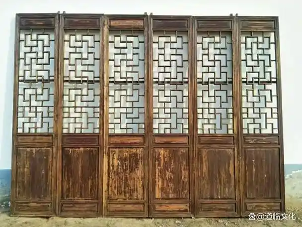 明式打凹"卍字"隔扇