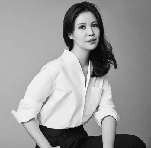 中国珠宝创意之光fengj获邀跻身全球珠宝名人堂