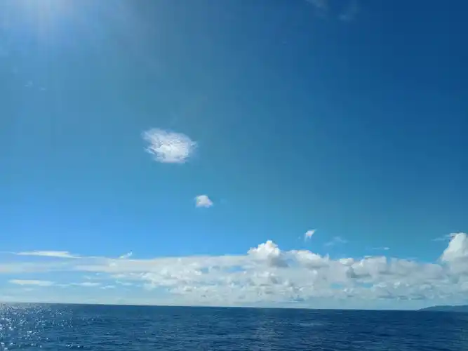 西太平洋之幽蓝海水