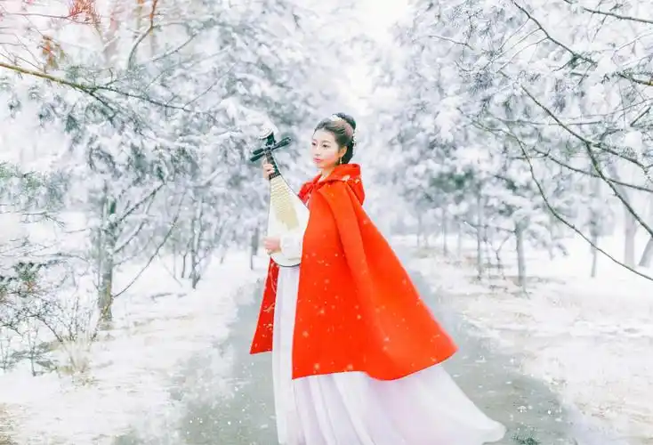 雪中有佳人_人像_poco摄影,古风摄影,人像摄影,雪景