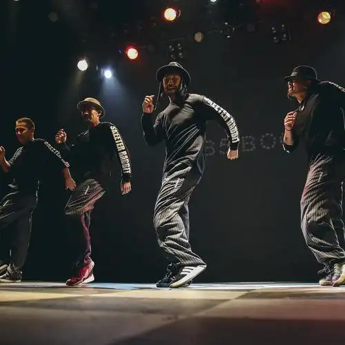 共333 件popping裤子相关商品