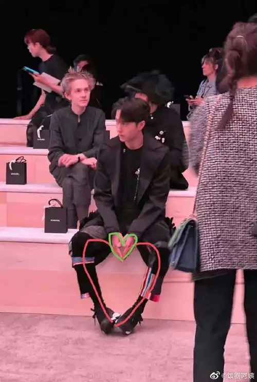 王一博是有些爱心在身上的