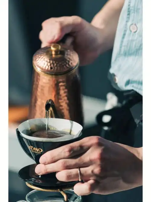 客人给拍的片隅lab东京咖啡店日式手冲