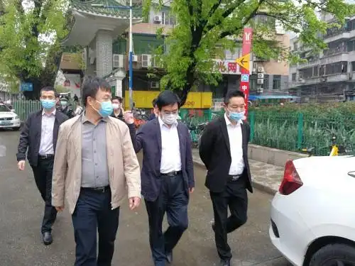 3月20日副区长安建国到南源街督查疫情防控工作并调研铁路沿线疑似