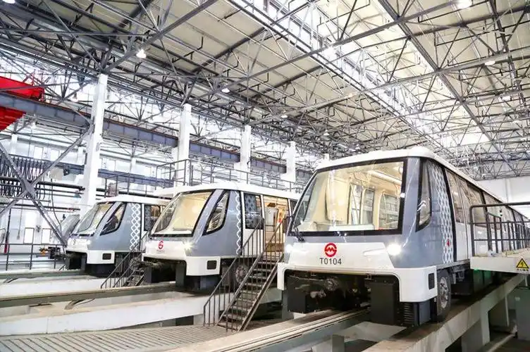 摘要:上海首条胶轮路轨全自动无人驾驶apm线——浦江线,将于2018年3月