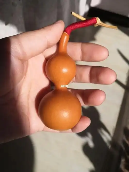 文玩葫芦这个颜色还能变红吗