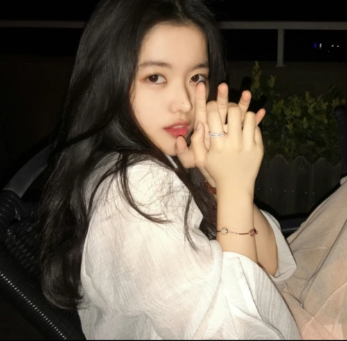 好看的漂亮小姐姐头像