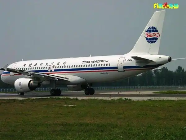 中国西北航空公司飞机