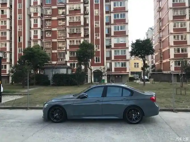 水泥灰汽车(哑光水泥灰汽车)