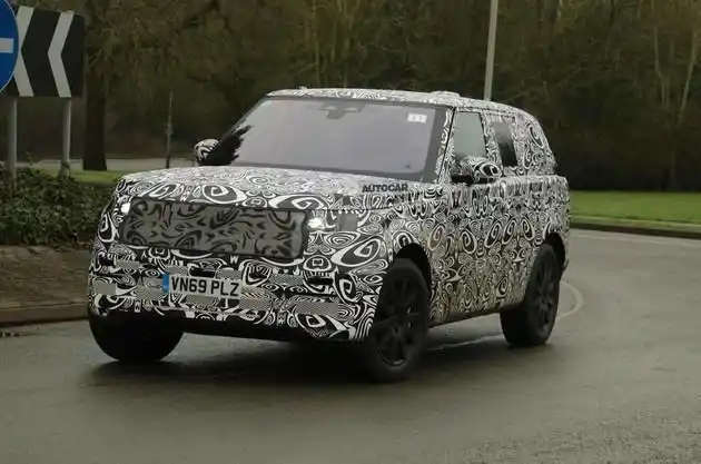 2021款路虎揽运30谍照曝光