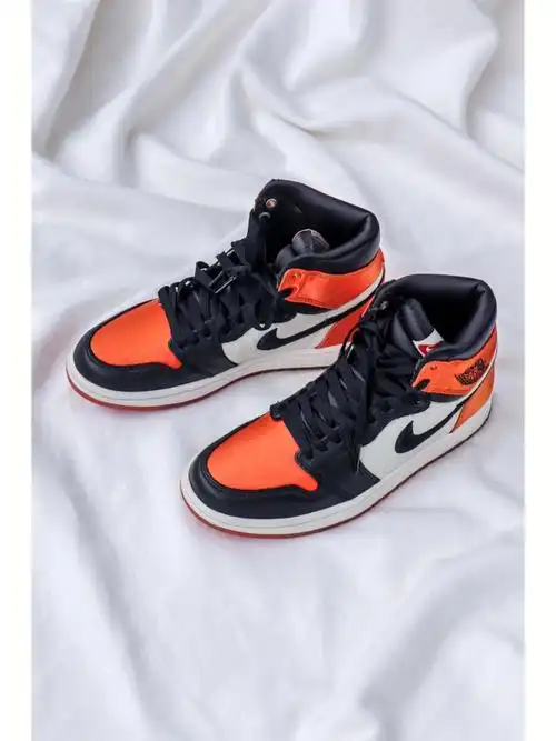 aj1丝绸扣碎橙色真的不要太好看