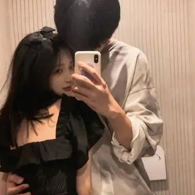 甜甜的情侣头像一对真人暖暖的情侣头像真人图片甜甜的