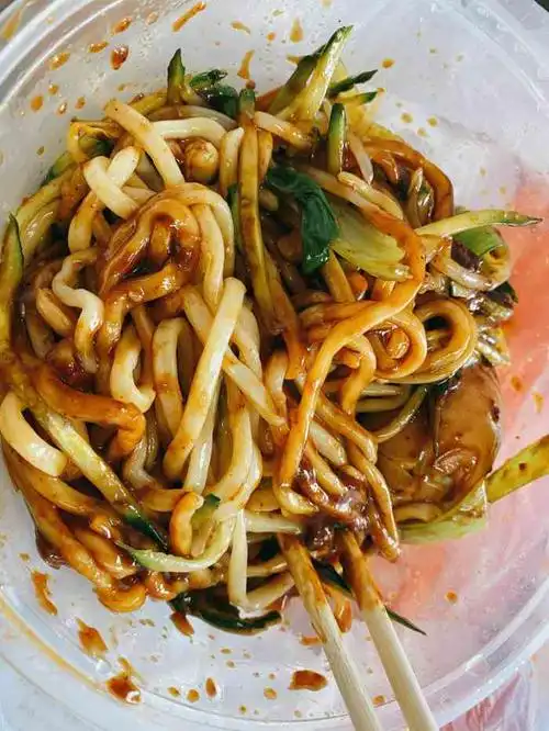 许家牛肉板面61炸酱面61凉皮-"办公室吃外卖的日子,简单说就是生