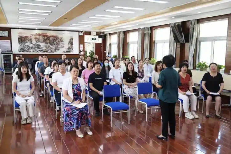 近日,北京市密云区果园小学邀请北京国培京师教育科学研究院未来阅读
