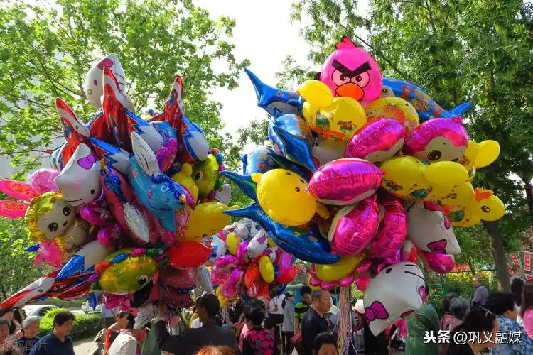 巩义融媒有安全隐患家长购买氢气球要谨慎