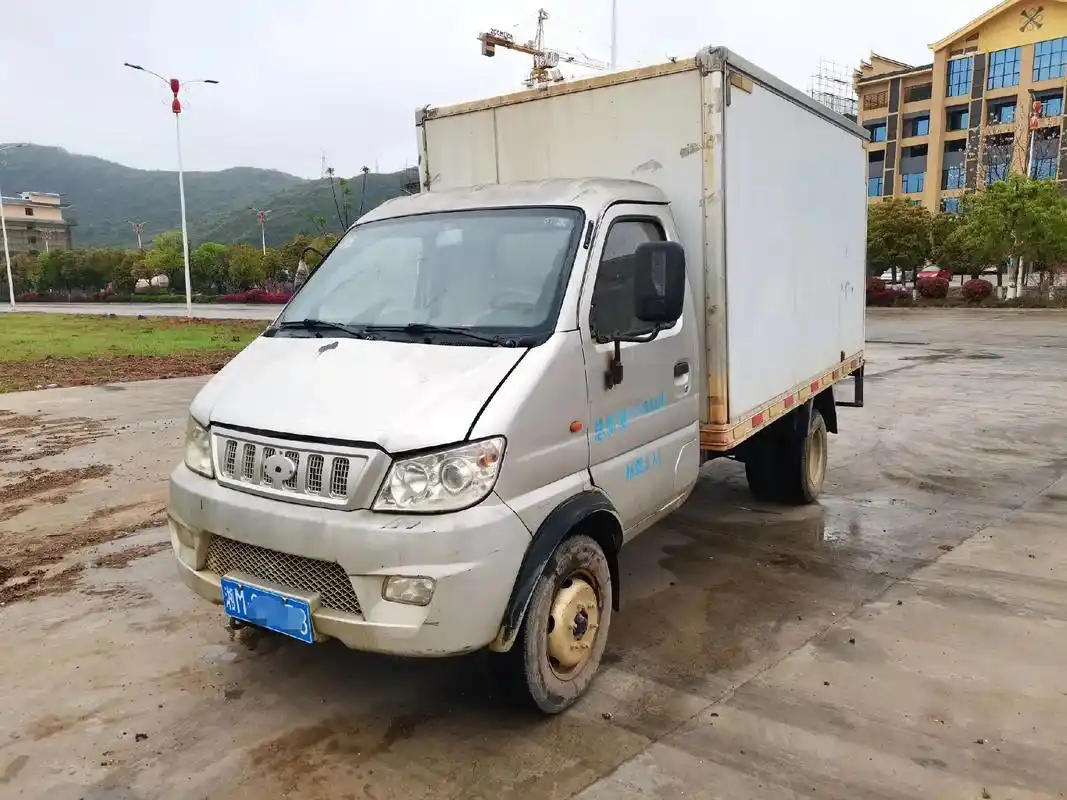 3排量15年3月3.2米.长安汽油箱式货车! - 抖音