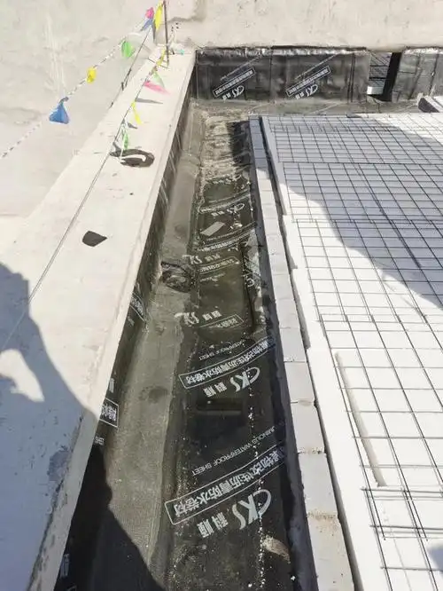 上人屋面天沟细部做法