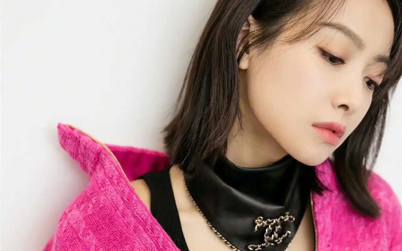 高清无水印,美女明星宋茜桌面壁纸下载(8张)