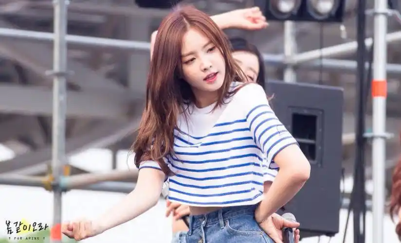 分享一组孙娜恩美颜图 - 堆糖,美图壁纸兴趣社区