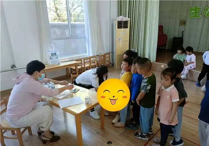 开展蛲虫虫卵监测 让宝贝健康快乐成长_儿童_进行_工作