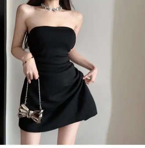 纯欲性感抹胸一字肩连衣裙女秋收腰包臀礼服蓬蓬裙小个子小妈短裙