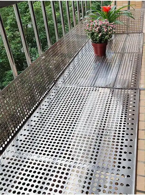 阳台防漏网不锈钢防盗窗垫板不锈钢网安全网护栏网阳台防护栏多肉花架