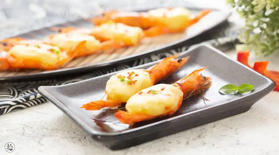 芝士焗虾口感爆赞想不到虾还能有如此美妙的吃法