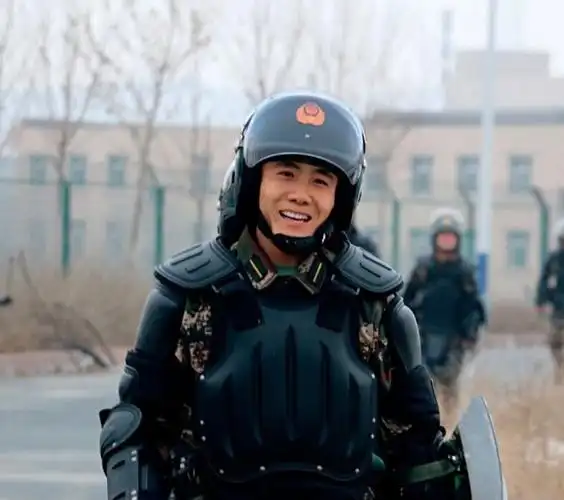 在小学的时候王成龙的学习天赋就已经开始显露出来,他