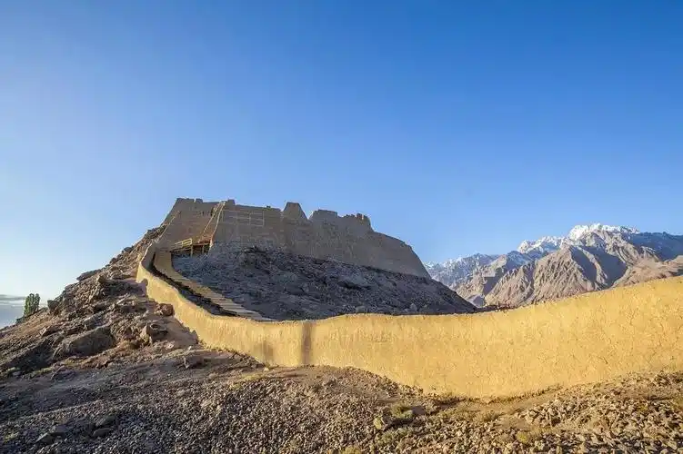 去边疆感受不一样的风景,这12个美丽的边陲小城,你去过几个?