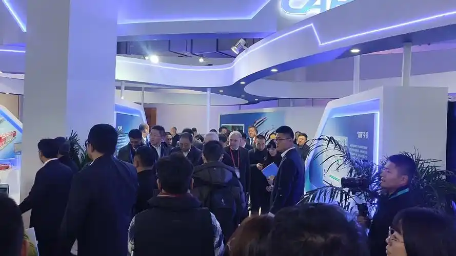 第十六届中国国际现代化铁路技术装备展览会现场