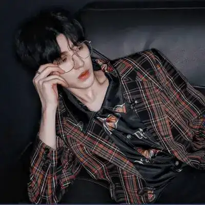 蔡徐坤男爱豆头像by顺毛小坤蔡徐坤头像by顺毛小坤蔡徐坤