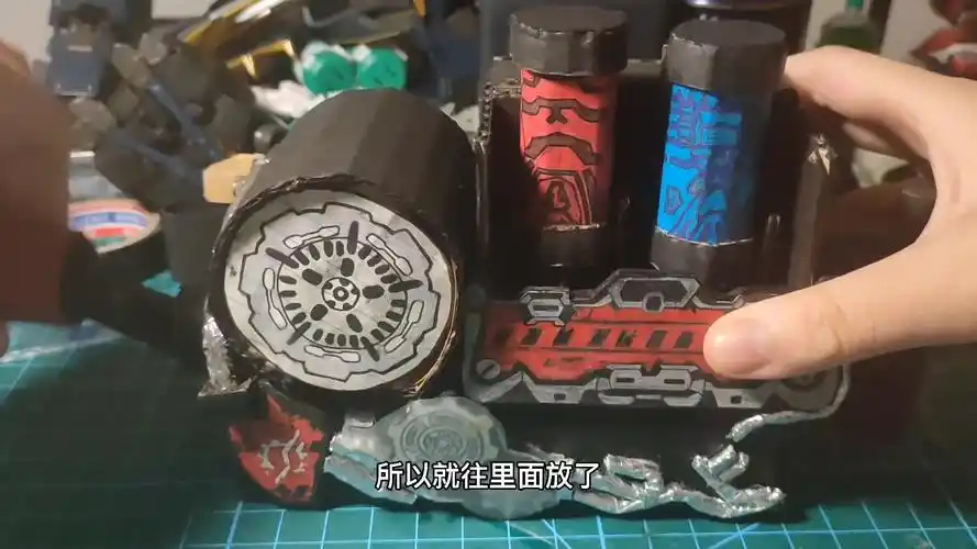 这次的视频长了点哈哈哈哈哈假面骑士腰带手工假面骑士build