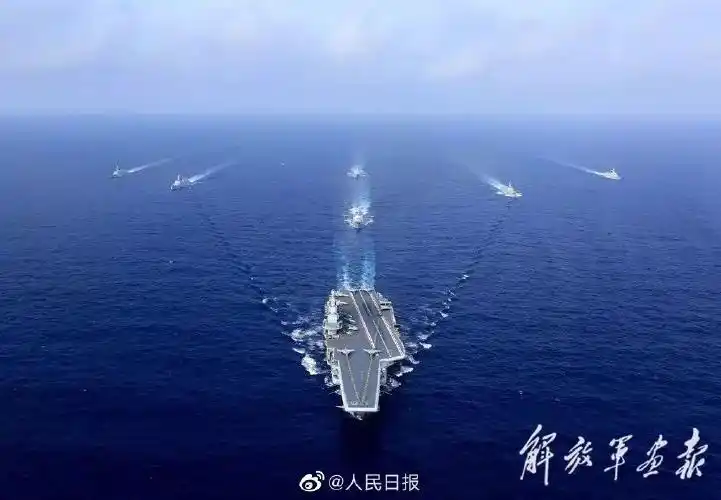 9年了一组辽宁舰高清壁纸带你回顾9年来辽宁舰的威武英姿