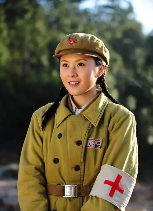 原来她才是沈腾老婆05年就参演铁道游击队出道至今零绯闻