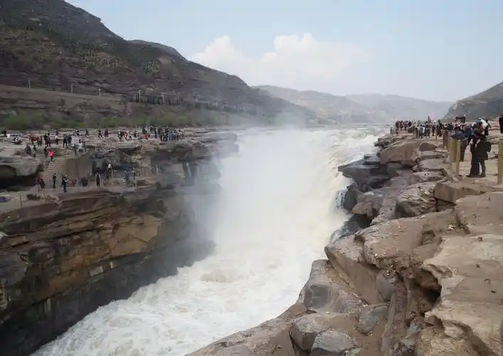 "江山如此多娇"一一游学河南山西,第三篇(山西吉县壶口瀑布,山西灵石