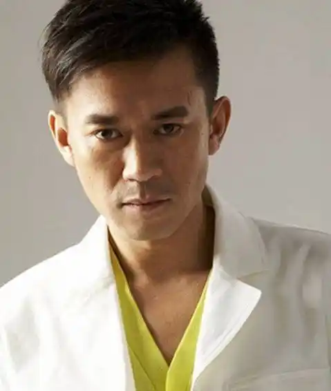 明星吸毒前后的对比照,真是太可惜了!