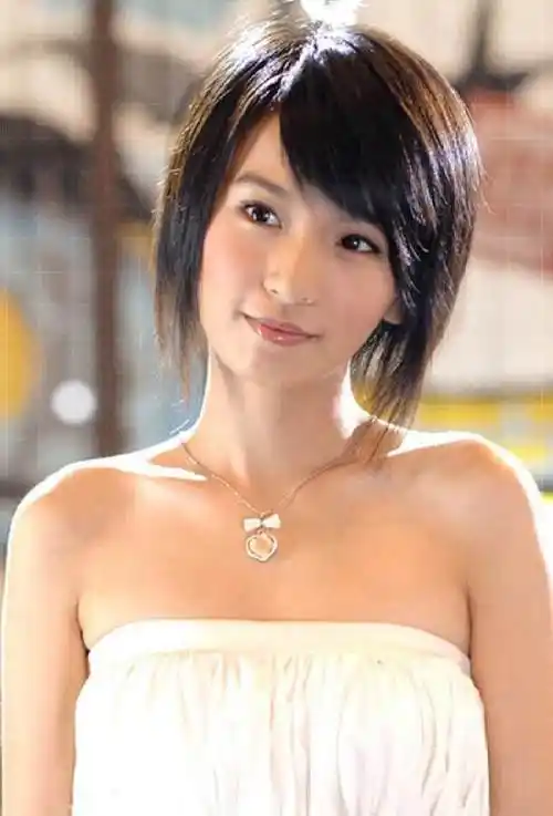 h.e怎么变样了?_selina