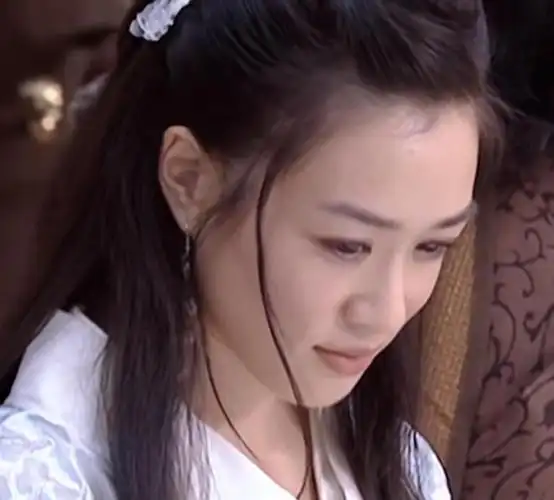 当年怎么只顾盯着刘亦菲和蒋欣了,忽略了更貌美的她们|王语嫣|木婉清