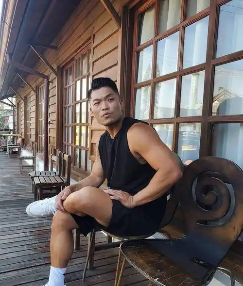 曾和妻子相马茜大吵一架,对方的一个反应让李玖哲相当后悔_感情_因为