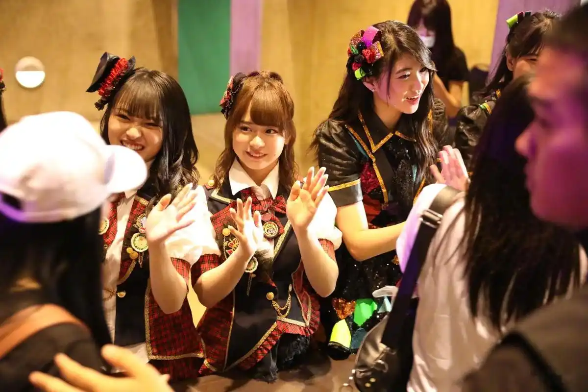 jkt48,bnk48,mnl48,akb48,teamsh,akb48teamtp,sgo48等七团小姐姐齐聚