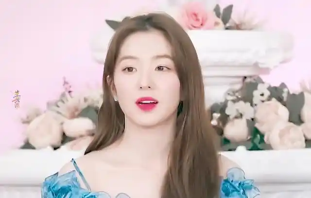 韩国四代女团第一神颜——裴珠泫