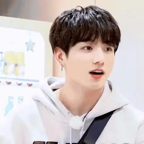 不知不觉我们的柾国也24岁了