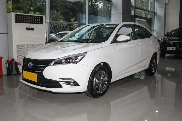 解读长安逸动dt:内外都有豪车范儿,7万多元就能买顶配