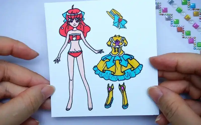 纸娃娃创意手工:手绘巴啦啦小魔仙施巧灵,制作黄蓝变身连衣裙