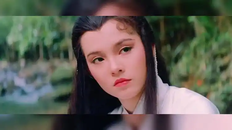 【翁静晶】精致甜美的小龙女,小时候以为她真的会飞!