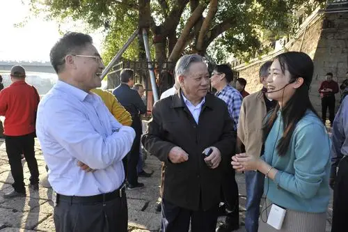 县领导阙生华,蔡铭泉,郭