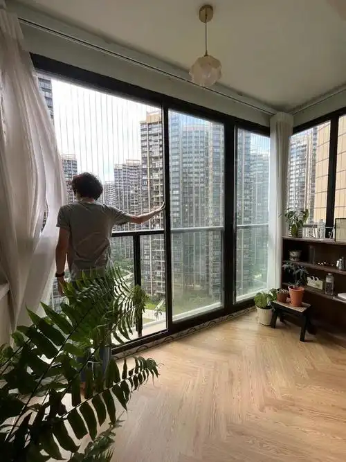 阳台封一半留一半这竟然是最不后悔的装修决定不妨试一试