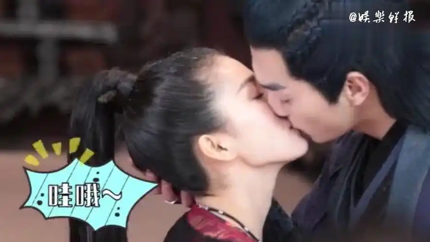 许凯程潇吻戏,pk 许凯白鹿吻戏,哪对更有cp感?