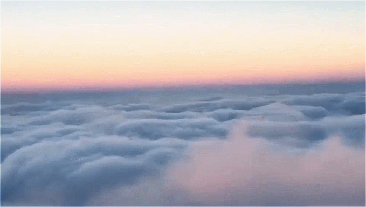 广东梅州的铜鼓峰,不仅有泰山的巍峨,武功山的壮阔还有缥缈仙气